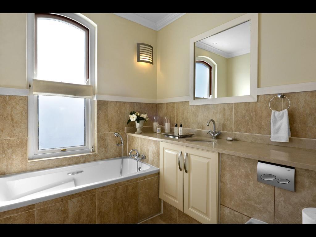 10 Villefranche Franschhoek Extérieur photo