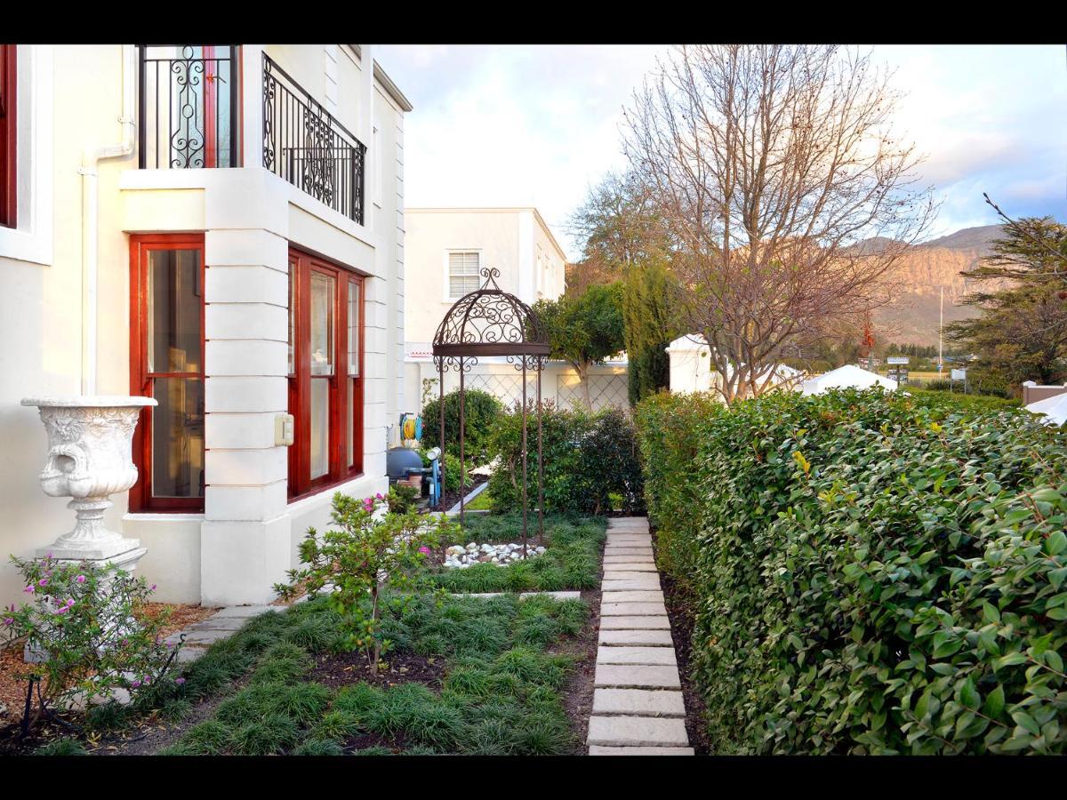 10 Villefranche Franschhoek Extérieur photo