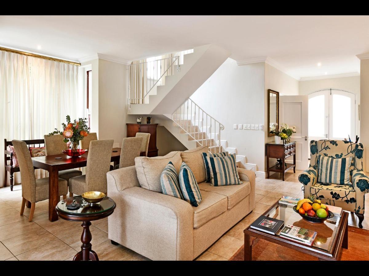 10 Villefranche Franschhoek Extérieur photo